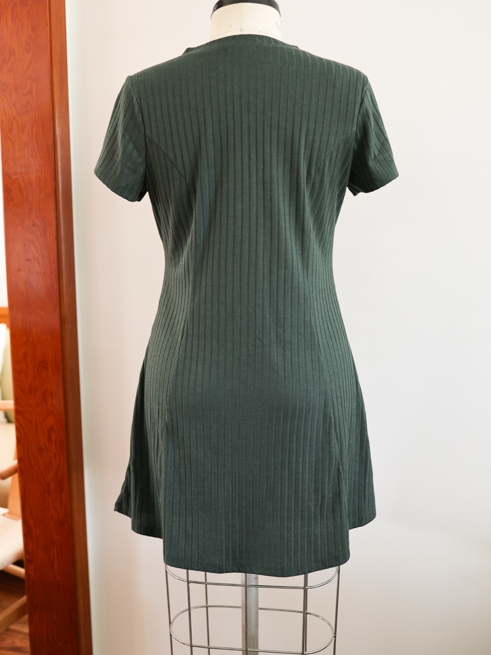 Dark Green Ribbed V-Neck Short Sleeve Tennis Mini Dress - Picture 3 of 7